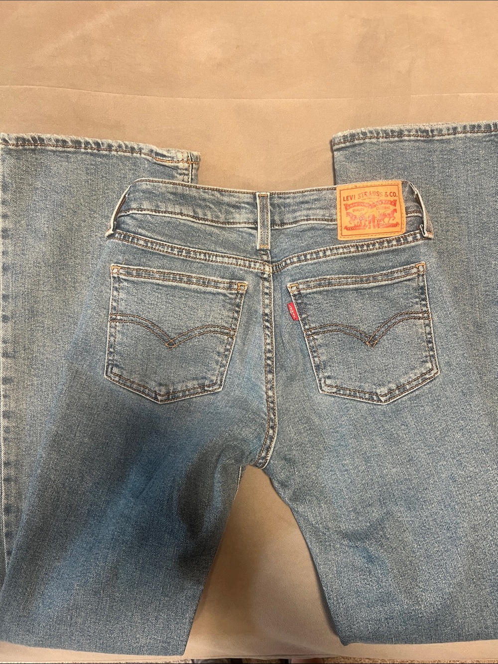 Levi’s Women’s Light Blue Superlow Boot Jeans - Picture 6 of 7